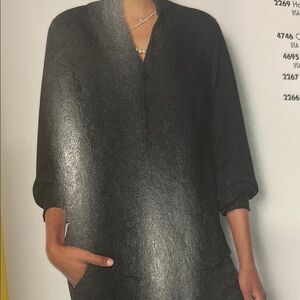 CAbi Black Casual Button Down Shirt/Jacket Relaxed Fit